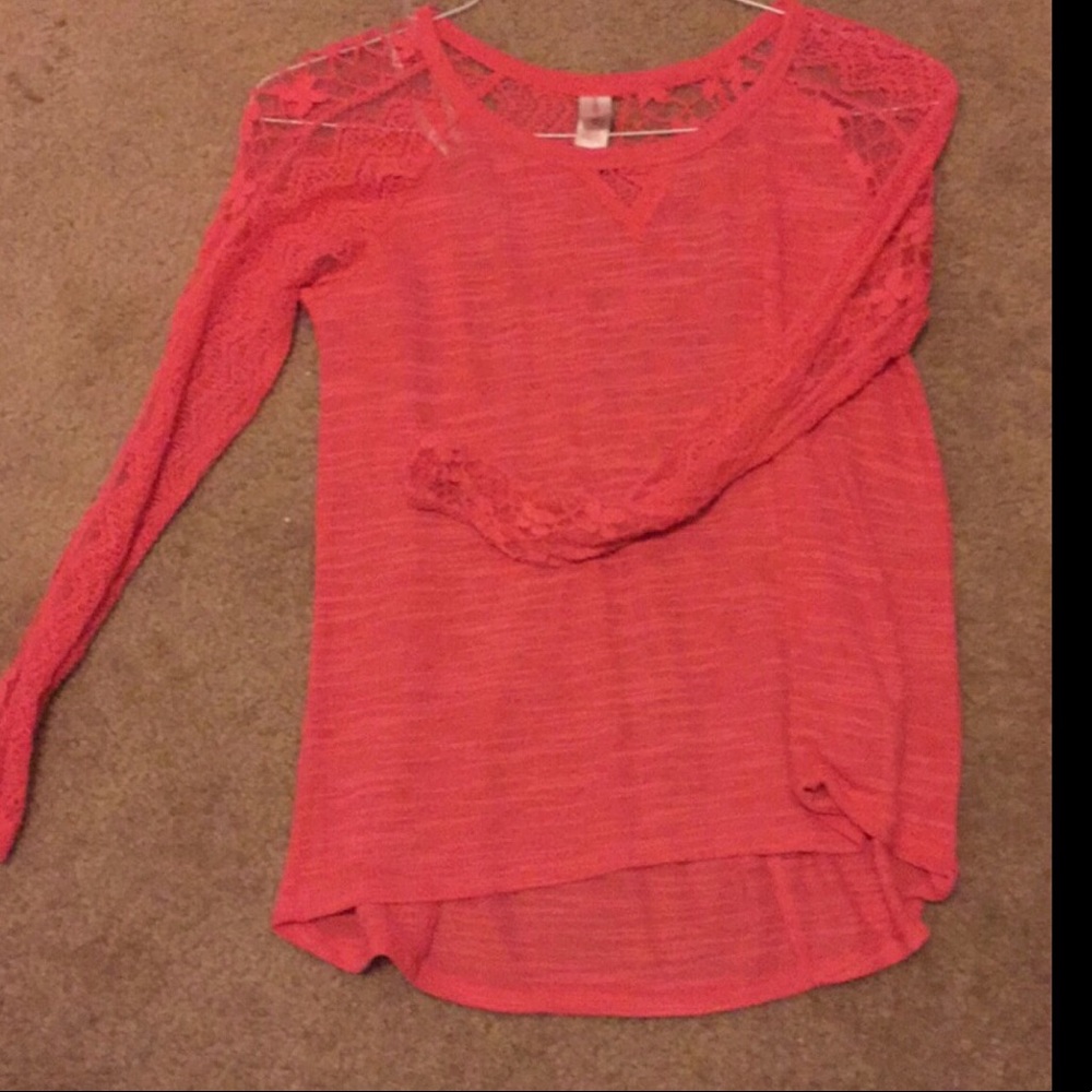 Long sleeve top